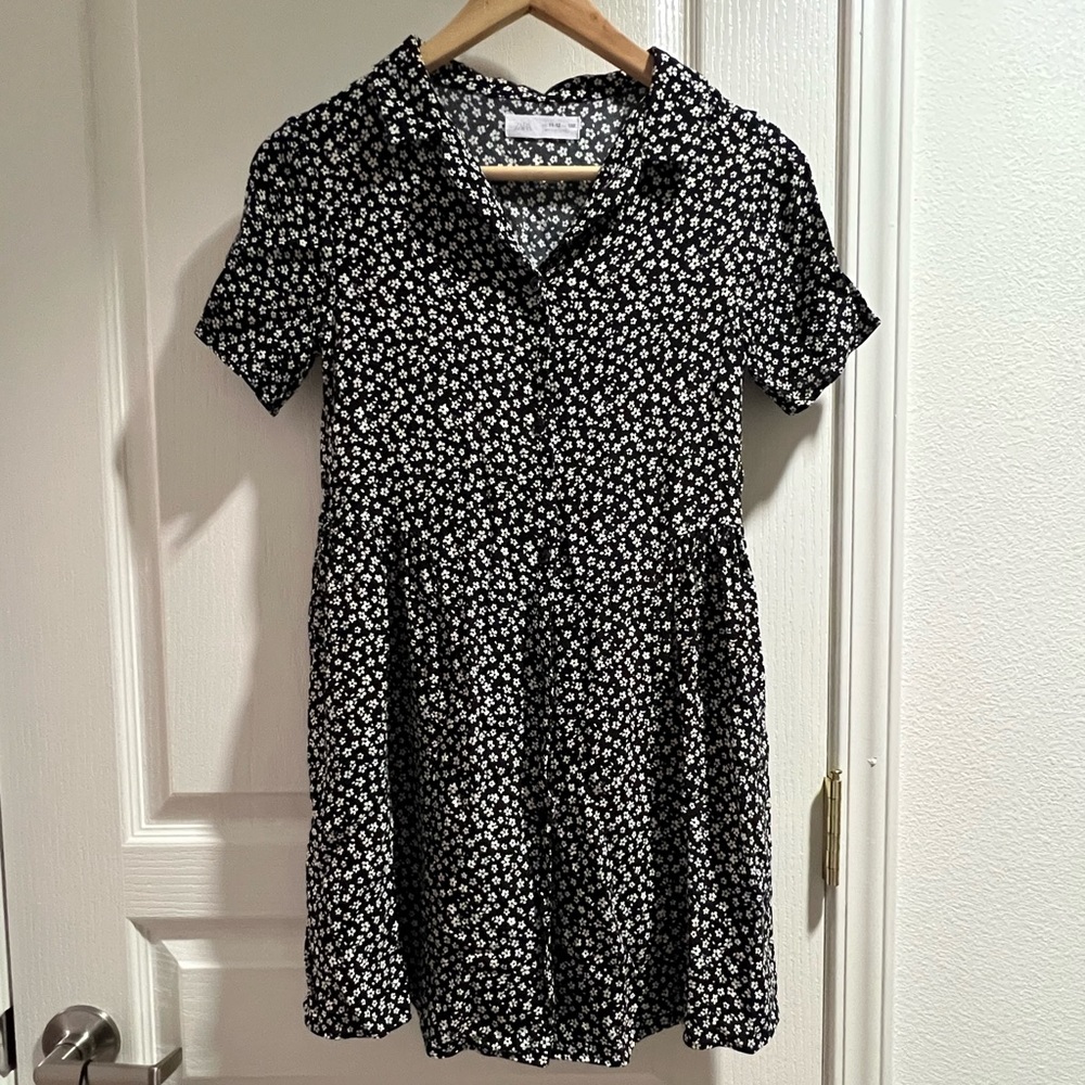 Zara Kids Floral Dress in Black and White (size 11-12)